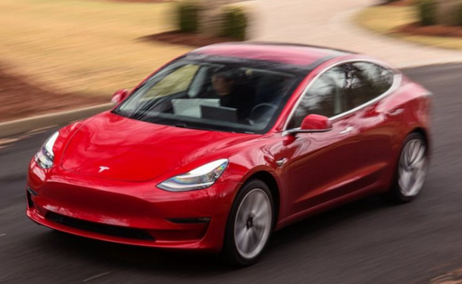 中國降低汽車整車及零部件進(jìn)口關(guān)稅 特斯拉率先降價(jià)