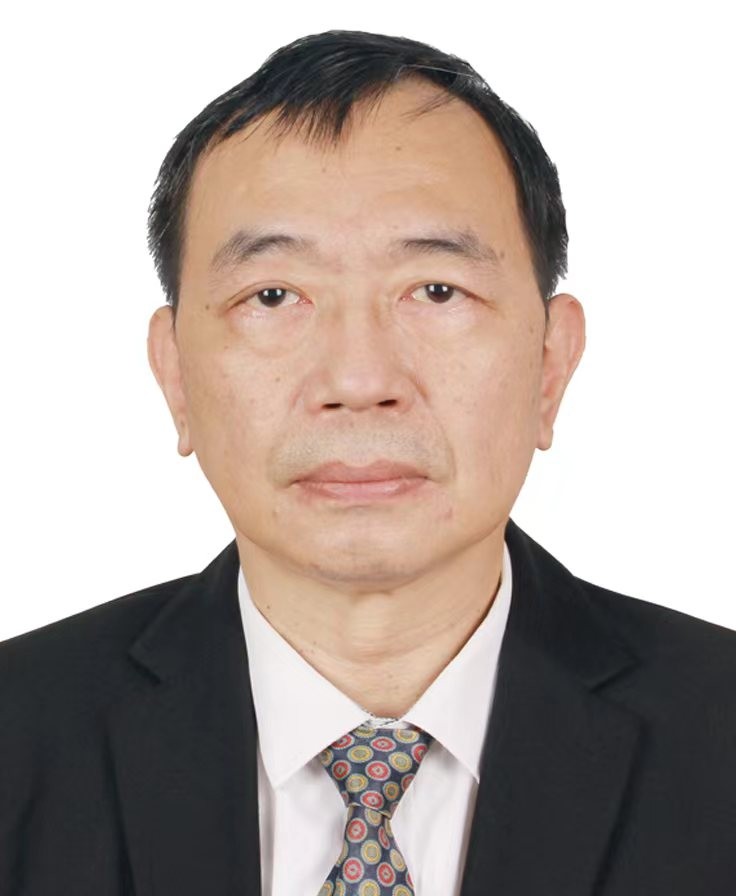 研發中心總監：郭明健